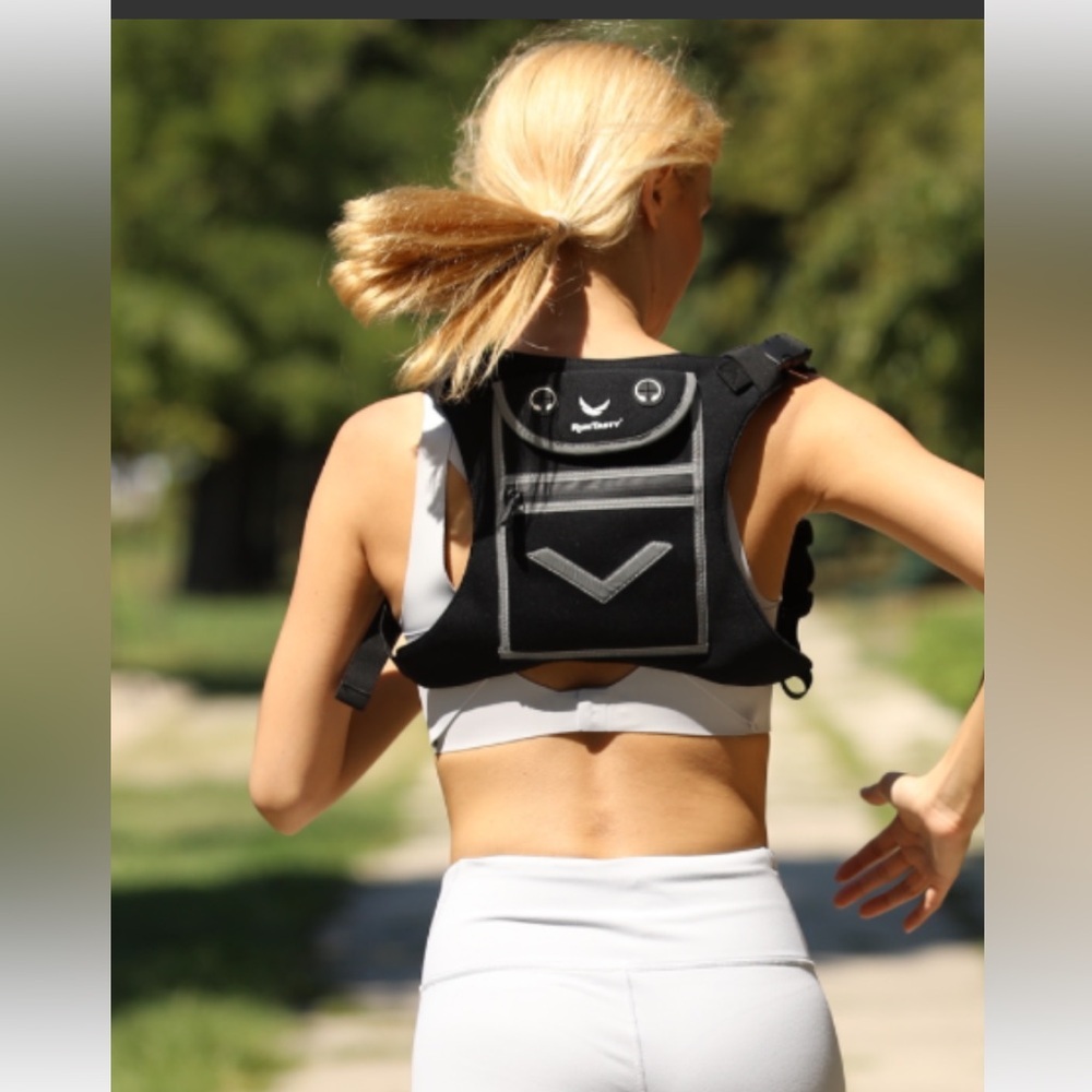 RunTasty Black Reflective Chest Pack